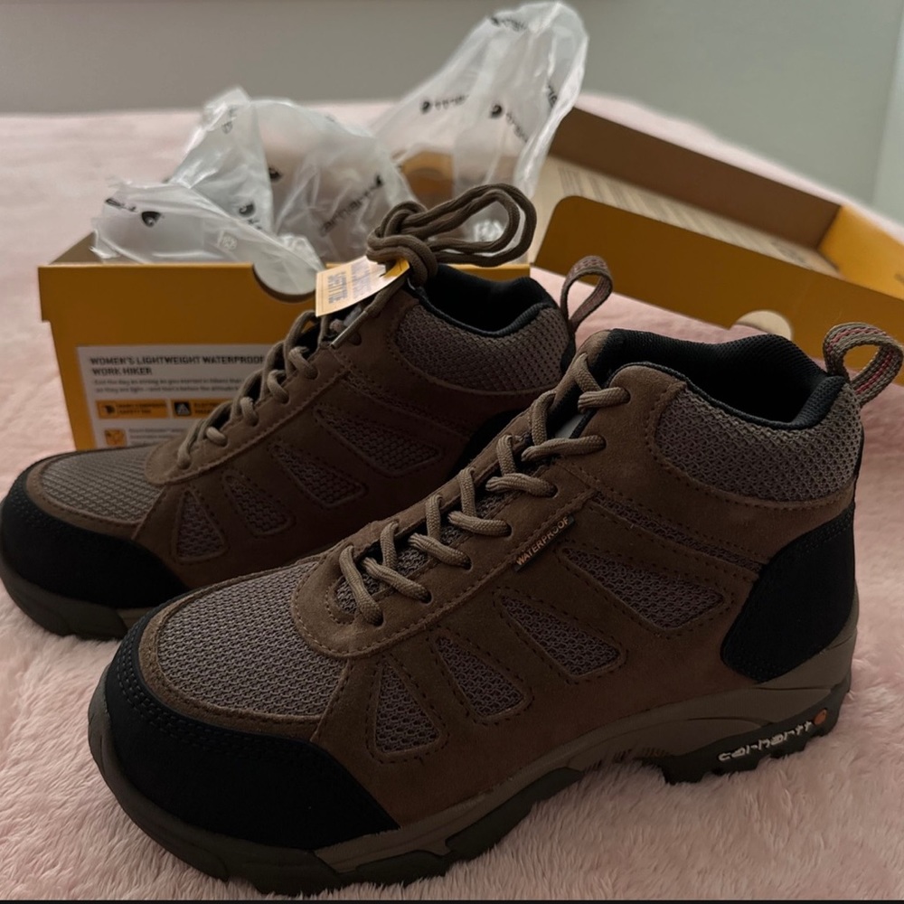 ❗️SALE❗️ NWT Carhartt Women’s Lightweight Hiker Work Boots